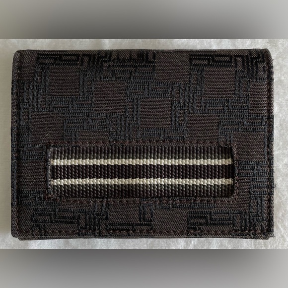 Dunhill Authentic, Vintage, and Elegant Coin Purse/Card Holder - Picture 2 of 12